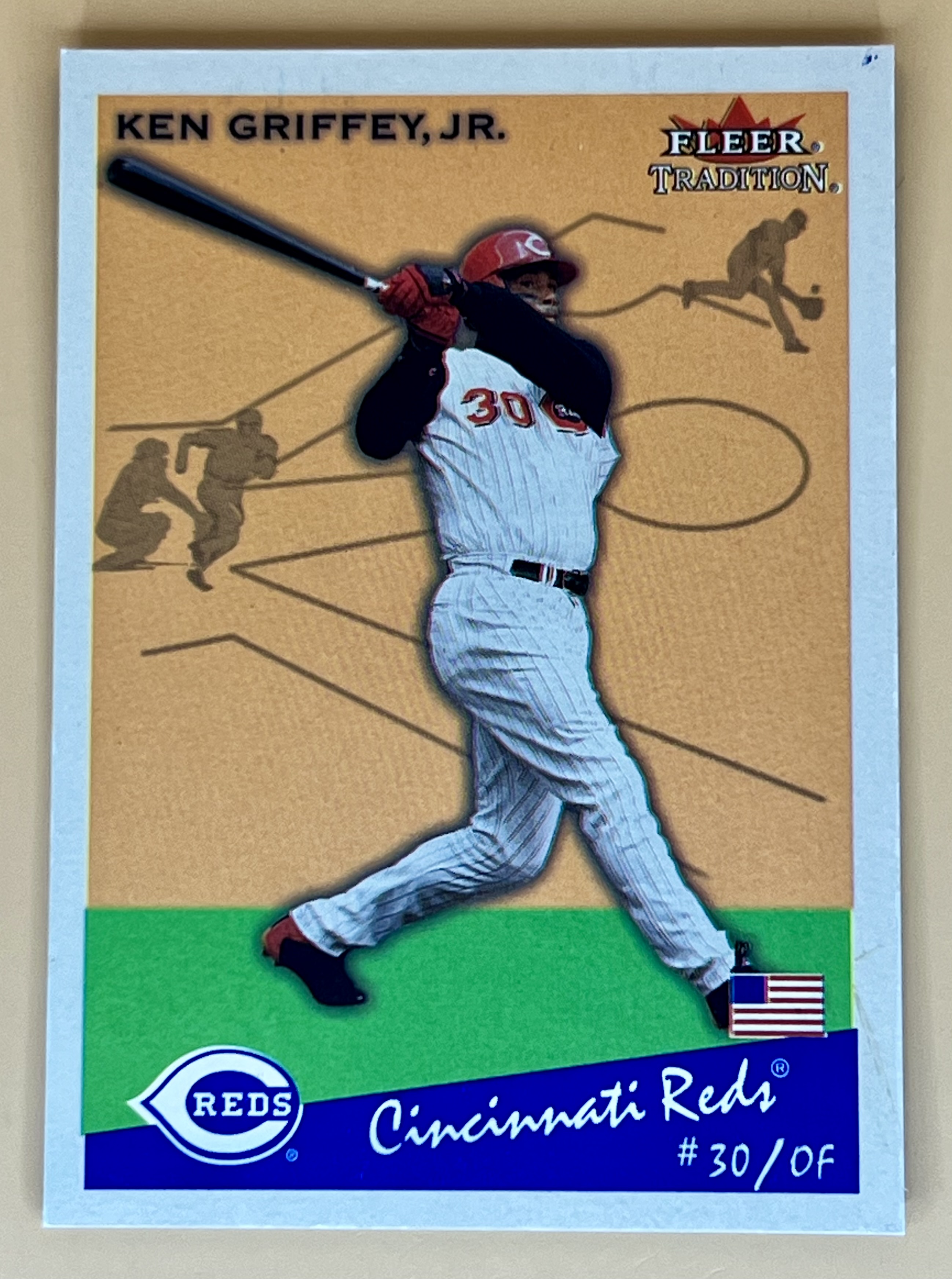 2002 Fleer Tradition  Ken Griffey JR #173 Glossy /200