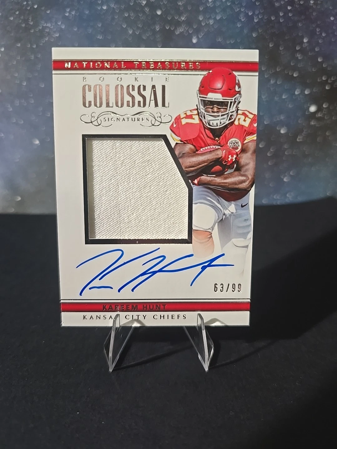 2017 National Treasures Kareem Hunt #RCS-KH Colossal Signatures RPA /99
