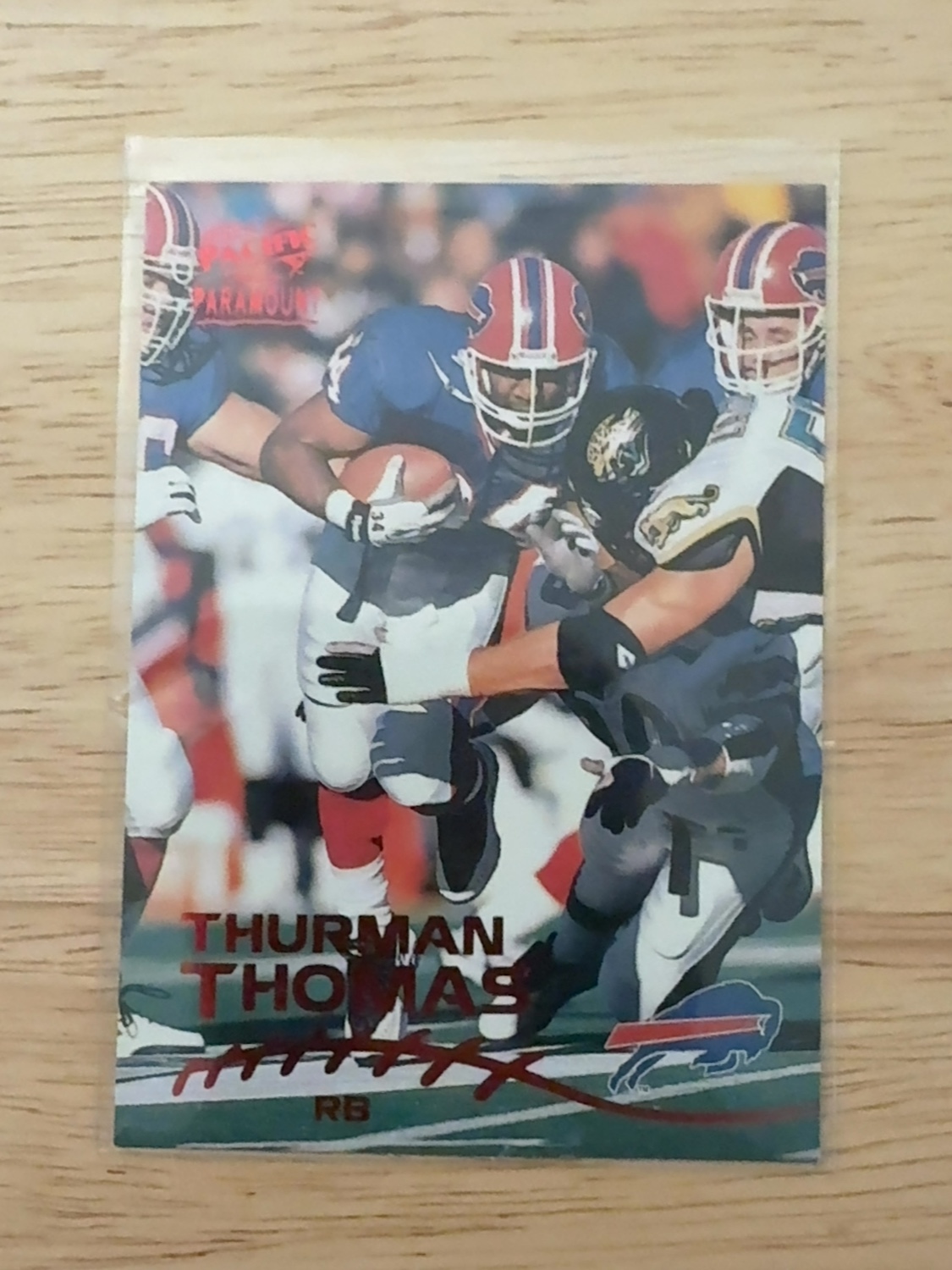 1998 Pacific Paramount Thurman Thomas Red Foil parallel Buffalo Bills! #32