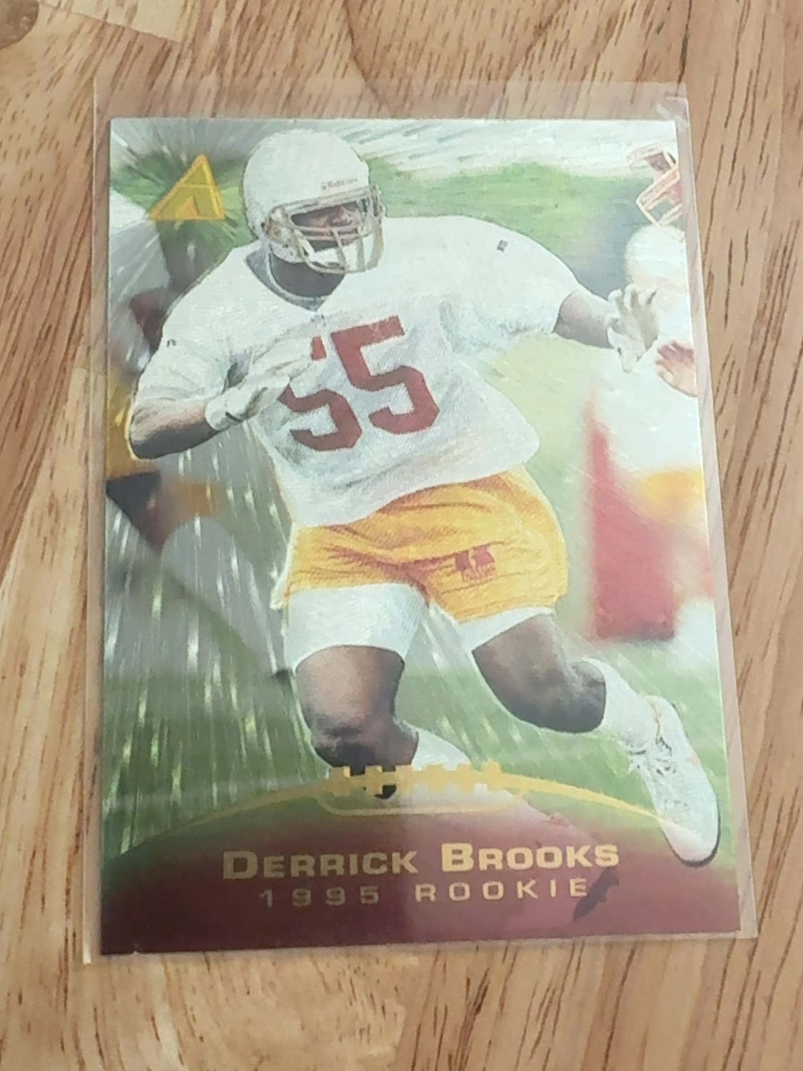 1995 Pinnacle Derrick Brooks Trophy Collection Parallel Rookie Card! Tampa Bay Buccaneers! #226 Foil