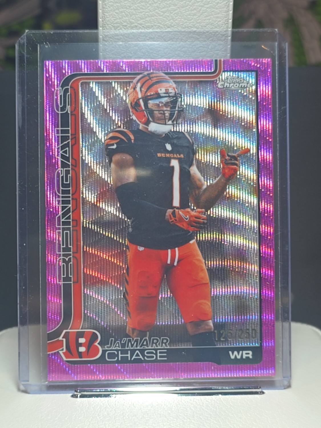 2025 Topps Chrome Football Ja'Marr Chase #58 Pink Wave Refractor 125/250