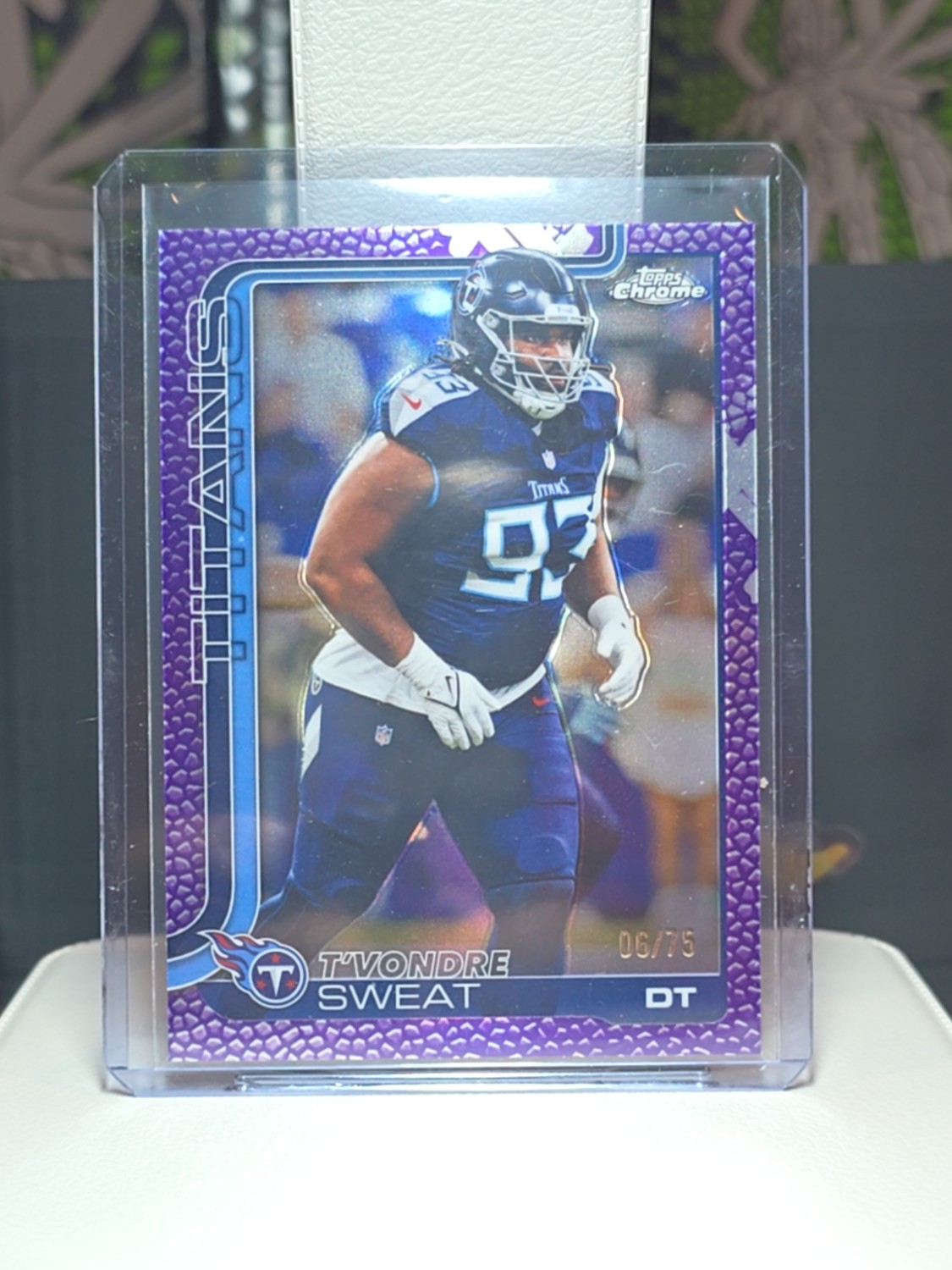 2025 Topps Chrome Football T'Vondre Sweat #292 Purple Leather /75