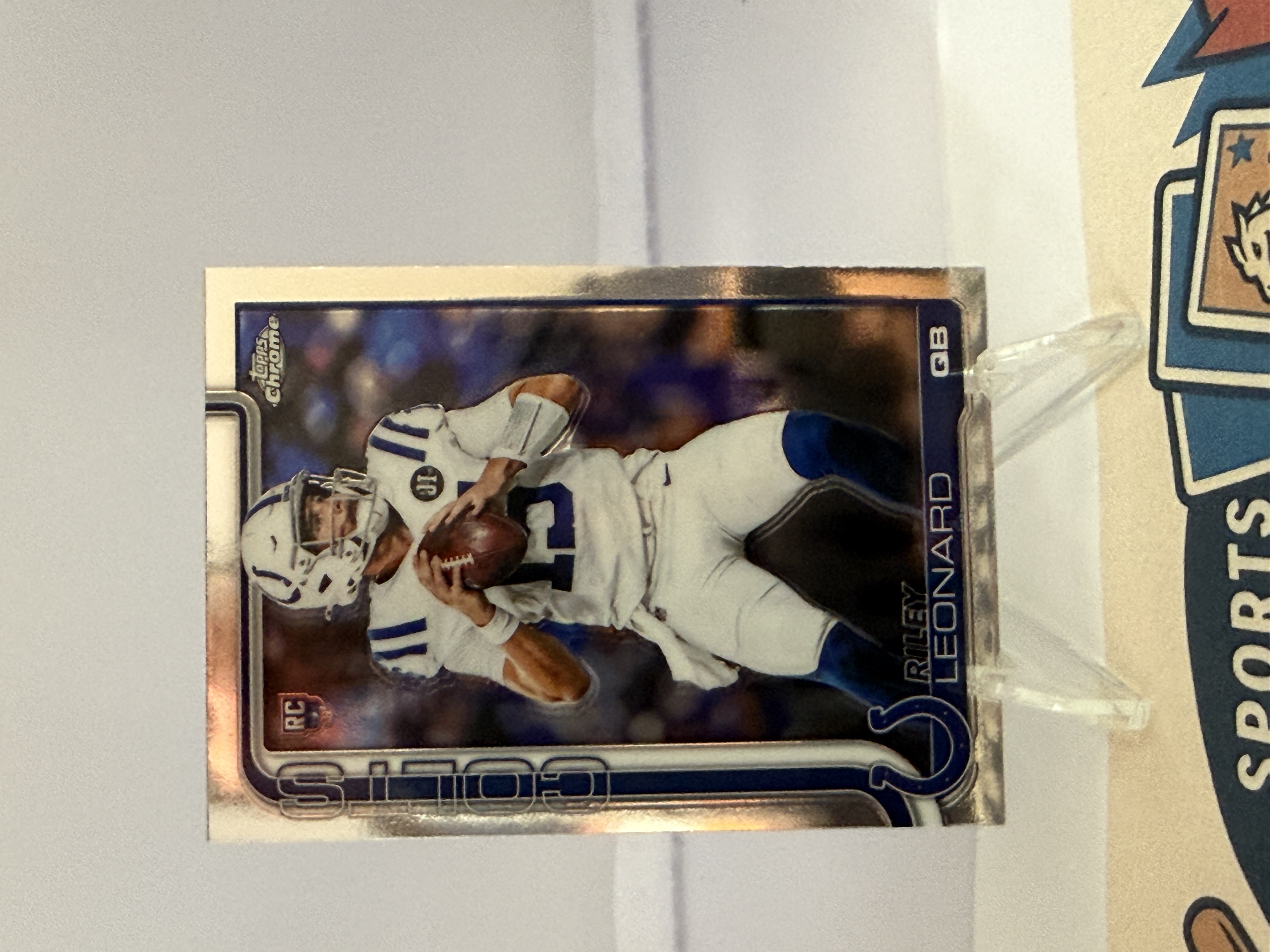 2025 Topps NFL Chrome Riley Leonard #318 Rookie, Chrome