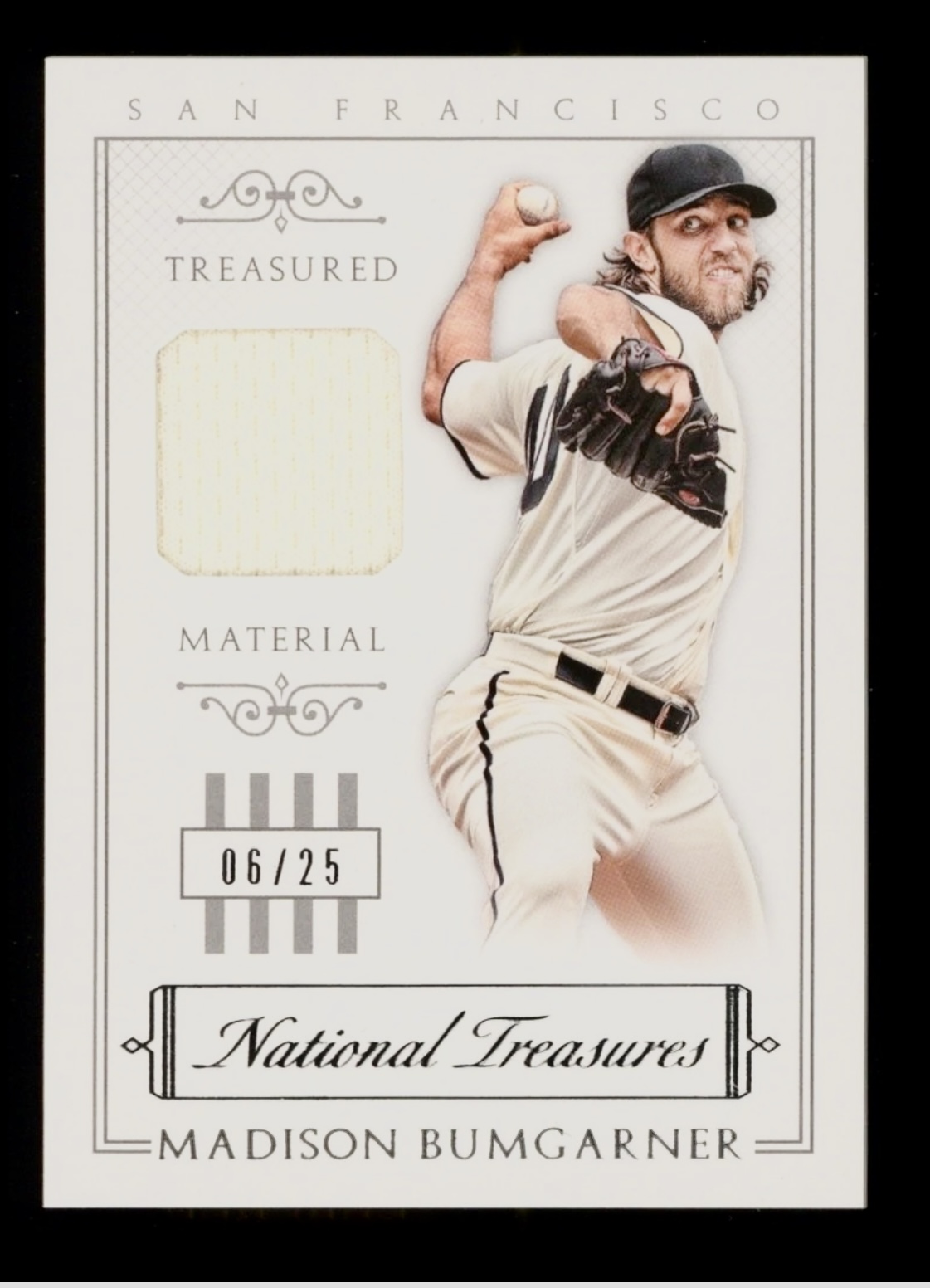 2015 National Treasures Madison Bumgarner #45 Treasured Material Relic /25 🔥🔥👀