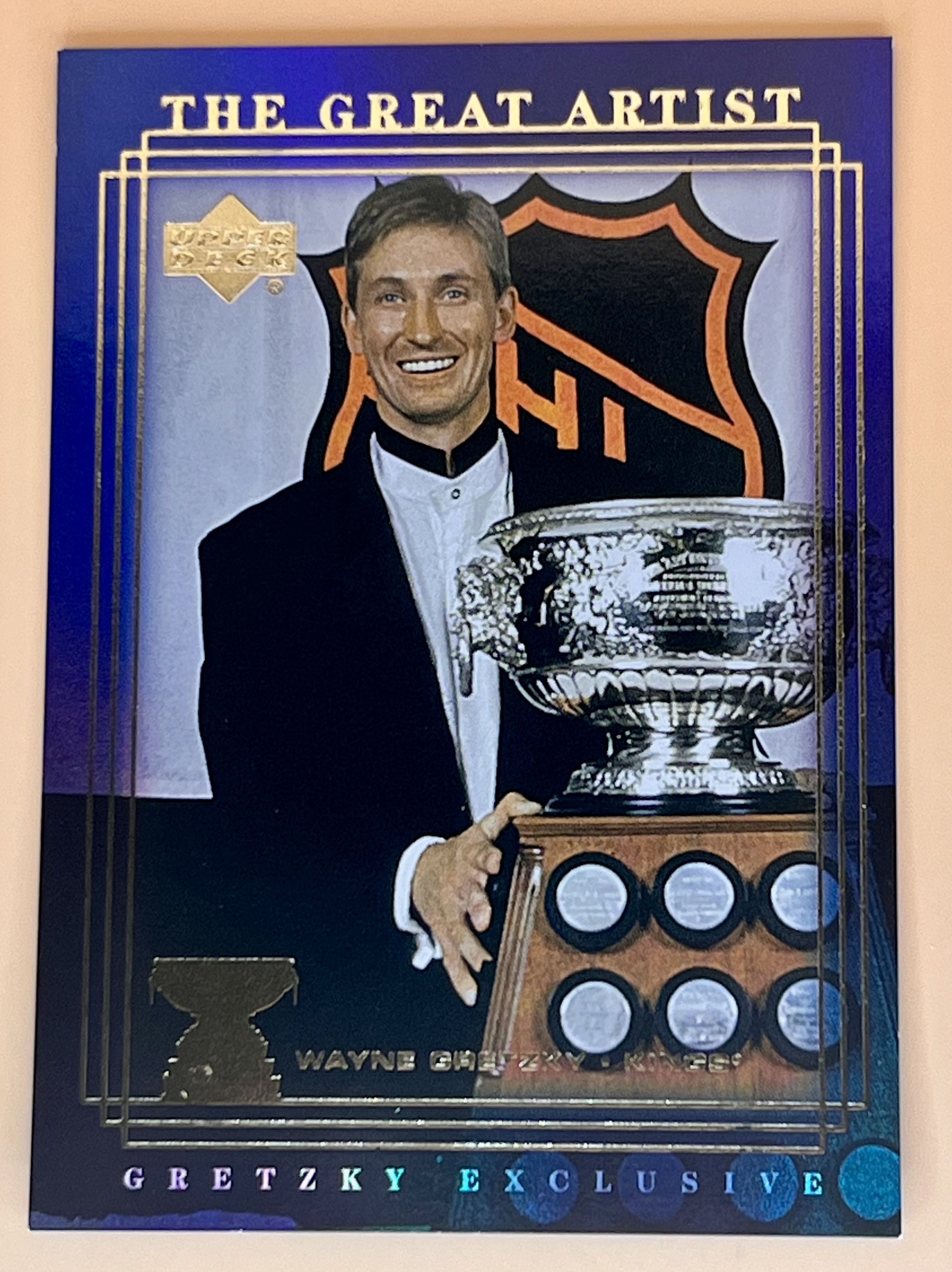 1999-00 Upper Deck Gretzky Exclusives Wayne Gretzky #56 The Great Artist /99 Gold