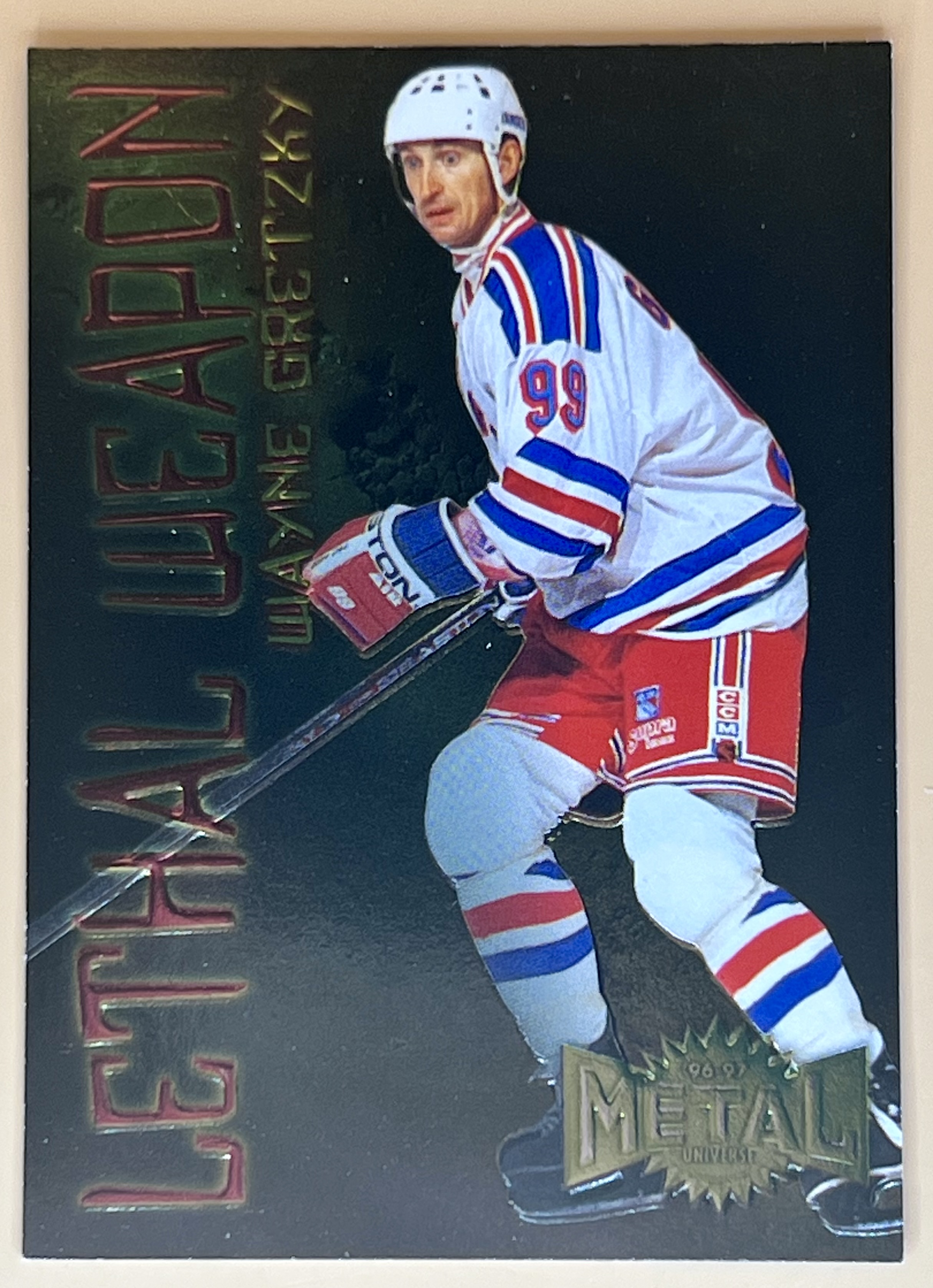 1996-97 Fleer Metal Universe Wayne Gretzky #6 of 20 Lethal Weapon