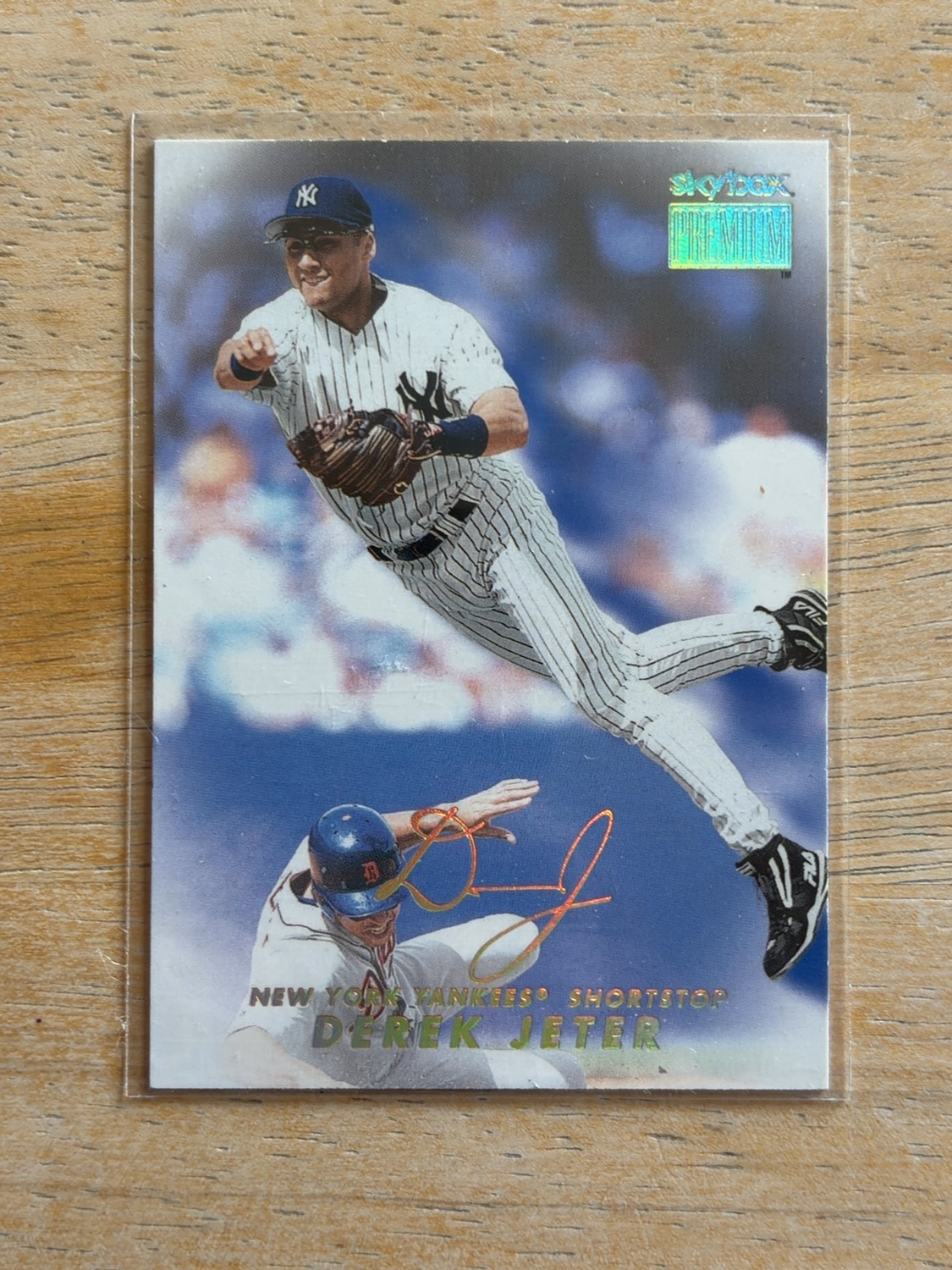 1999 Skybox Premium Derek Jeter #154