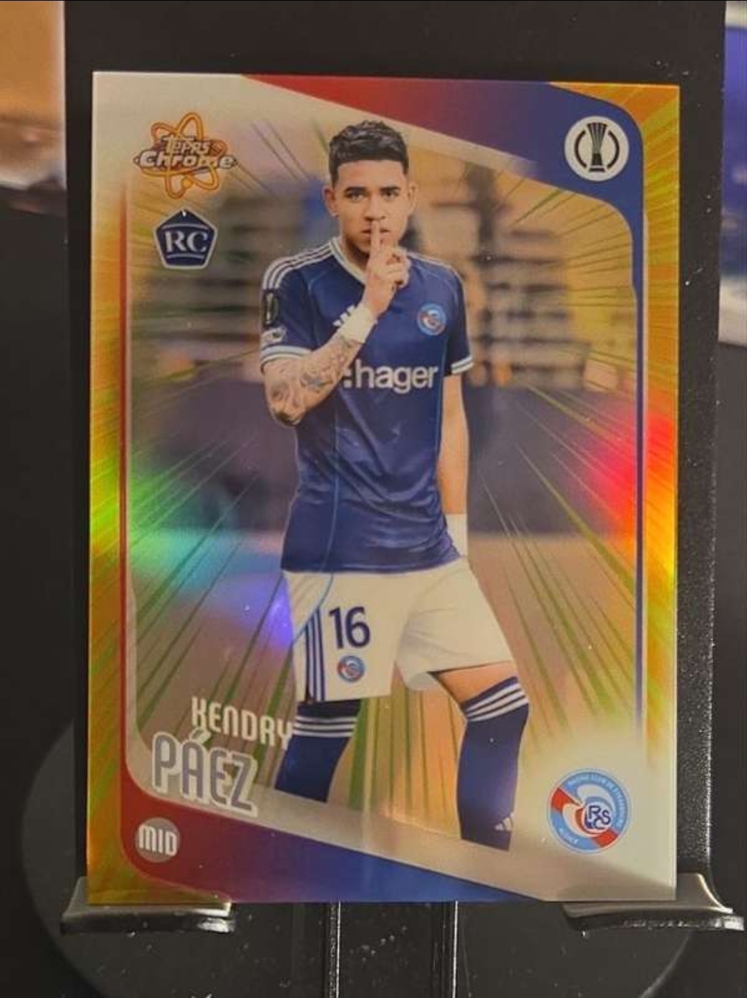 2026 Topps Chrome Radiating Rookie case hit Kendry PΓ‘ez 2025-26 Topps Chrome UEFA Club Competitions - Refractor #29 Radiating Rookie